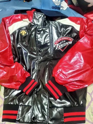 LG  트윈스 유광 점퍼 (90)