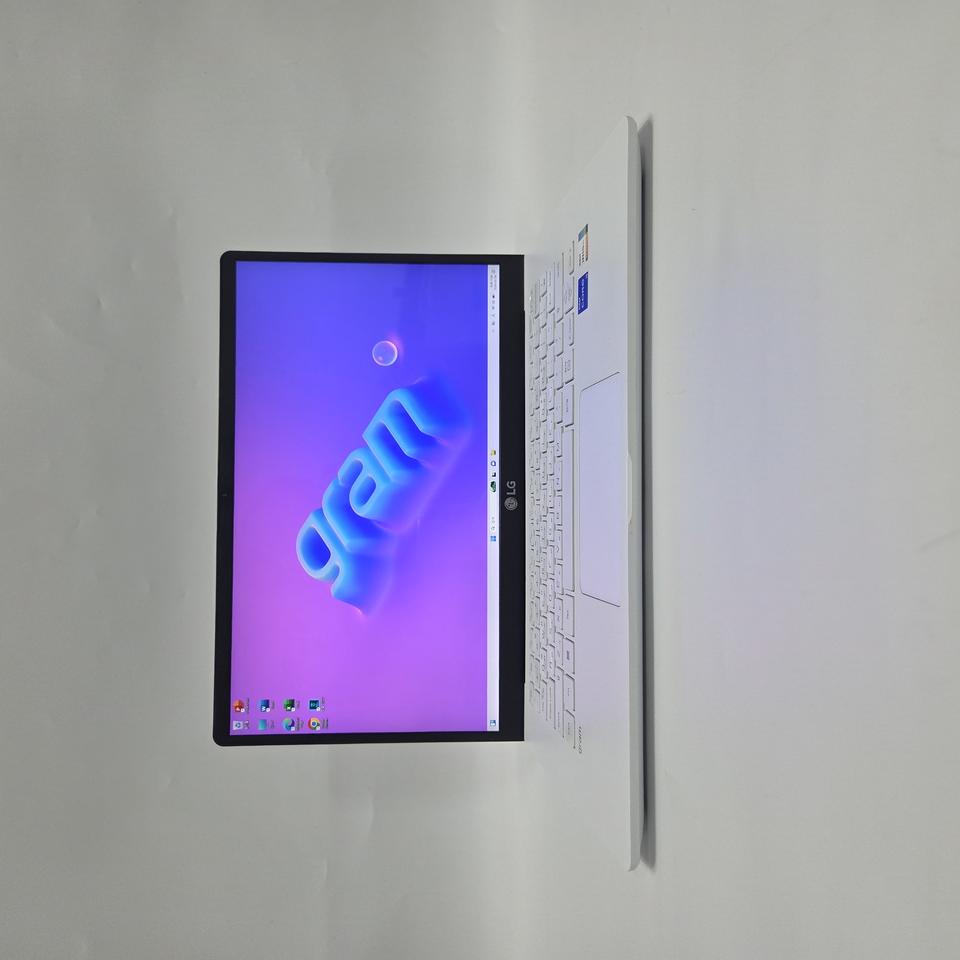 엘지 노트북 i5 gram 그램/SSD512G/화이트/980g