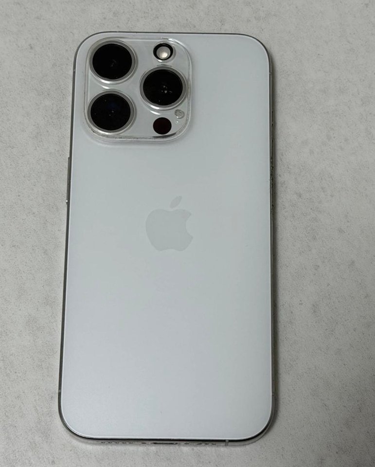 A급 아이폰15PRO 128G 화이트 팝니다