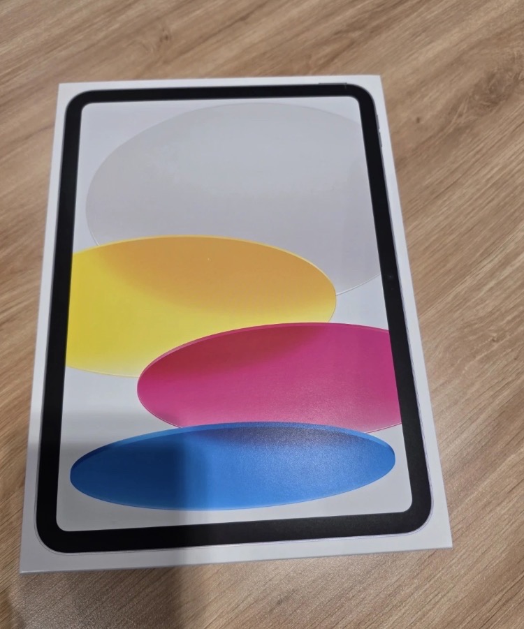 아이패드A16(11세대) 미개봉