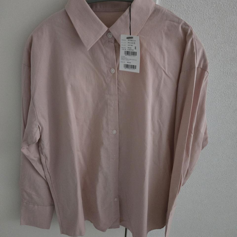 핑크색 코튼 셔츠