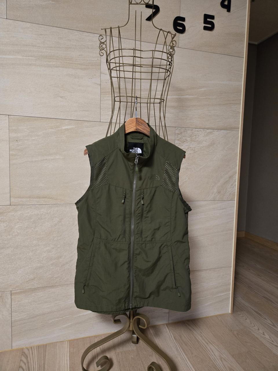 [95] 노스페이스 여성 메쉬 조끼 등산복