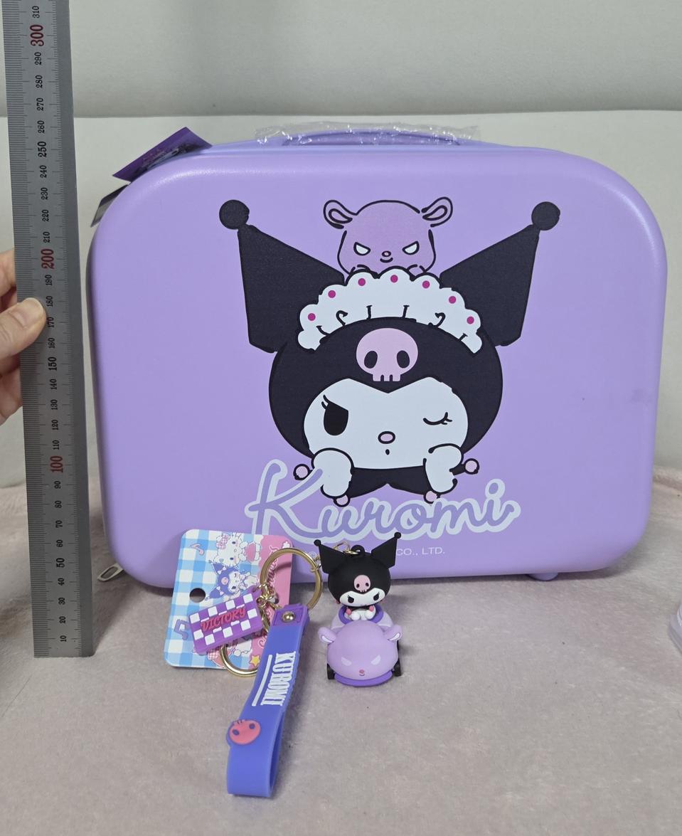 쿠로미 캐리어 키링 세트