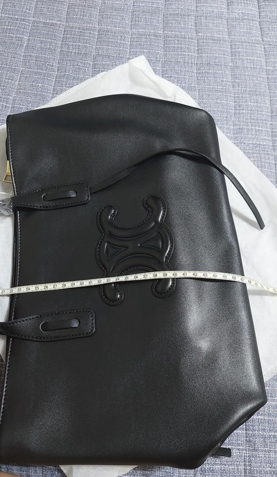 셀린느 트리오페 토트백