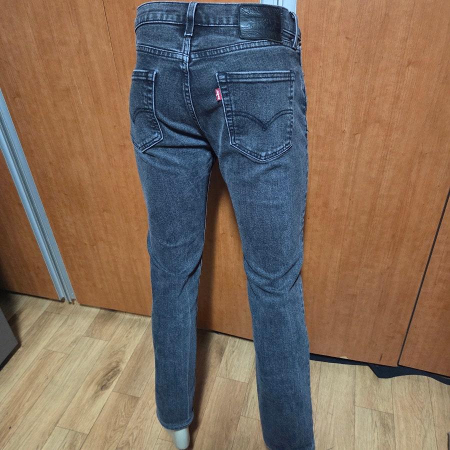 리바이스511프리미엄스판남성바지32 입니다만31에서32정도
