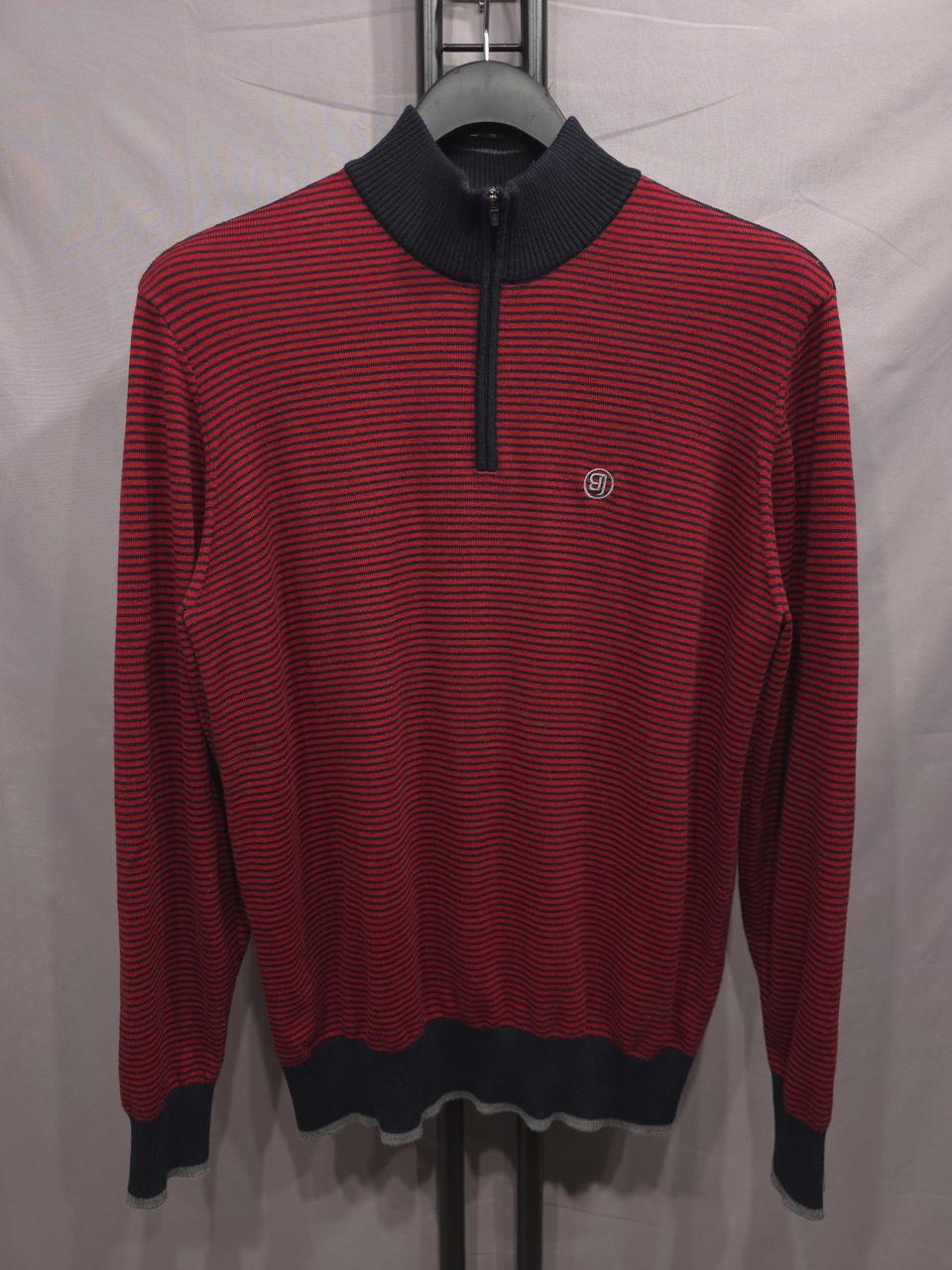 벤제프 골프 스트라이프 반집업 니트 105