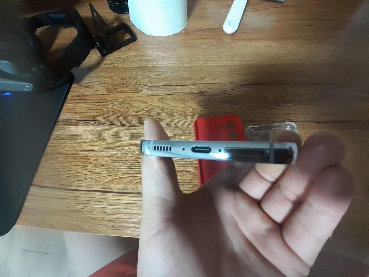 갤럭시s23 256g 자급제팝니다(라벤더)