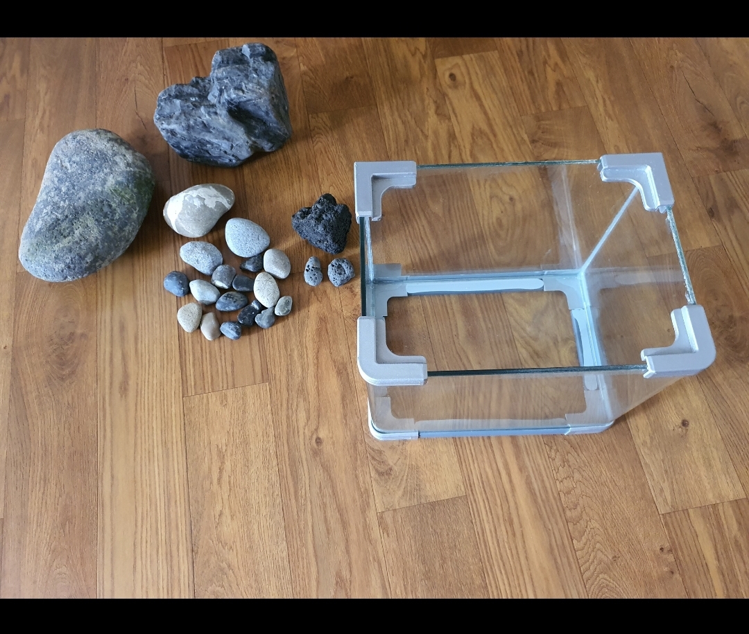 작은어항30x22x27cm튼튼함 1만원 예쁜 돌맹이도 모두 덤드림