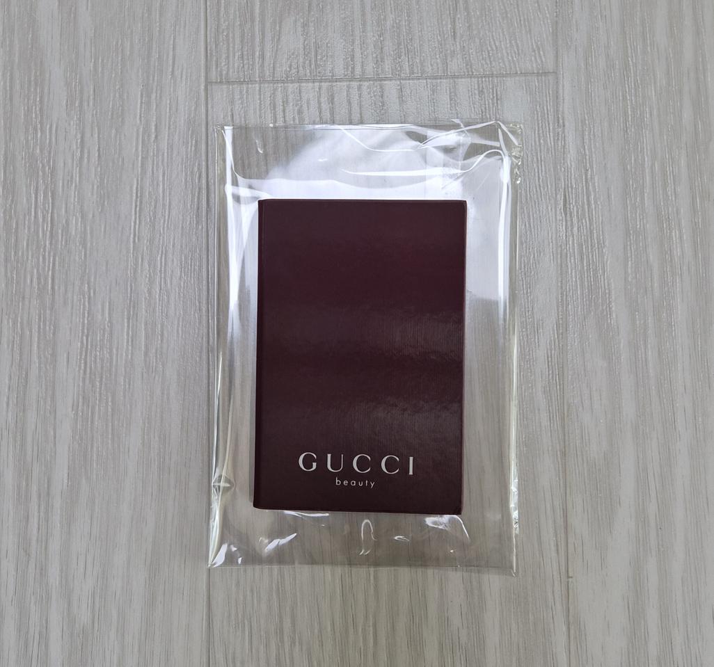 구찌 거울 (새 상품)