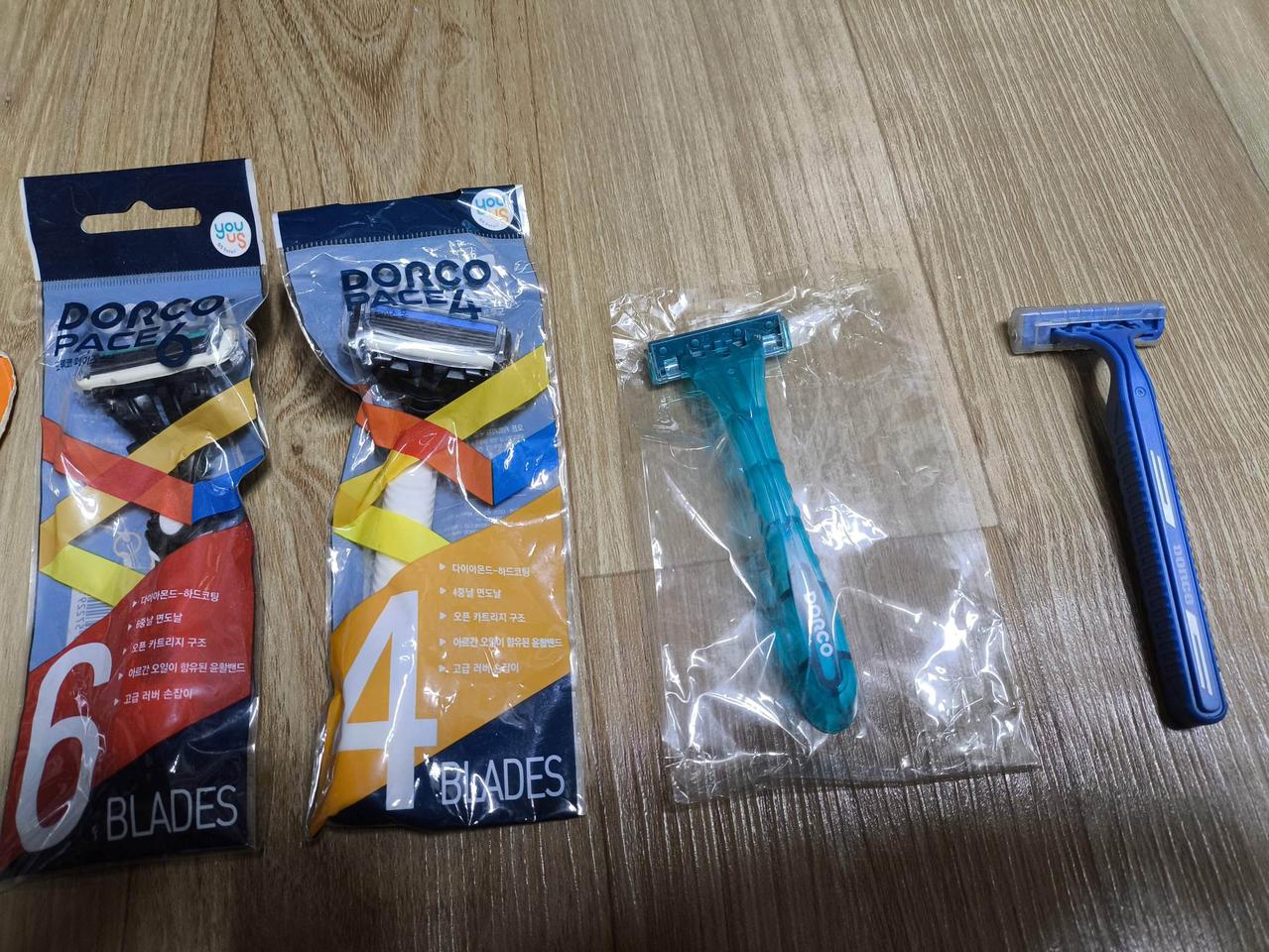 BIC 3중날 & DORCO 6/4중날 면도기 세트BIC 3중날 면도기