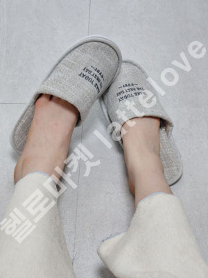 요청) 거실용 슬리퍼 235~245 (착샷O)