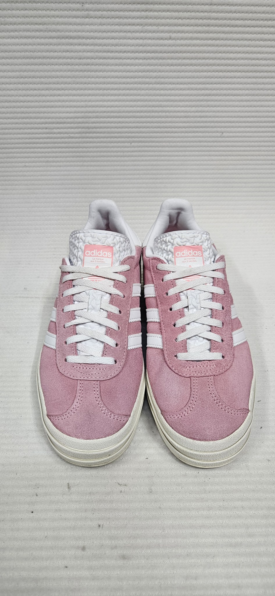 아디다스 가젤 볼드 슈퍼 팝 235사이즈