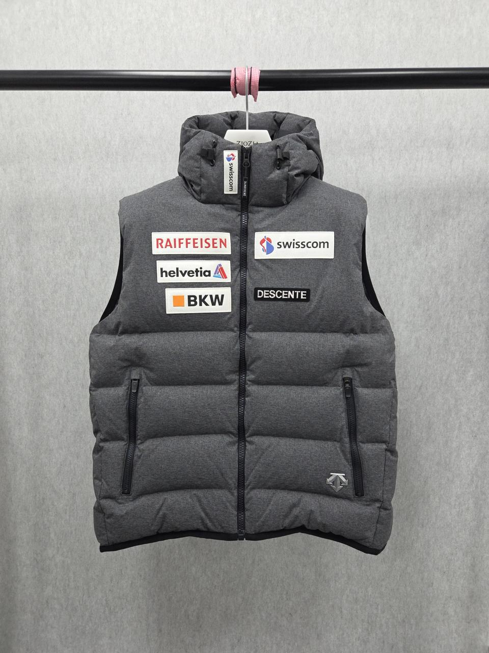 남성 105 데상트 오리털 패딩 조끼