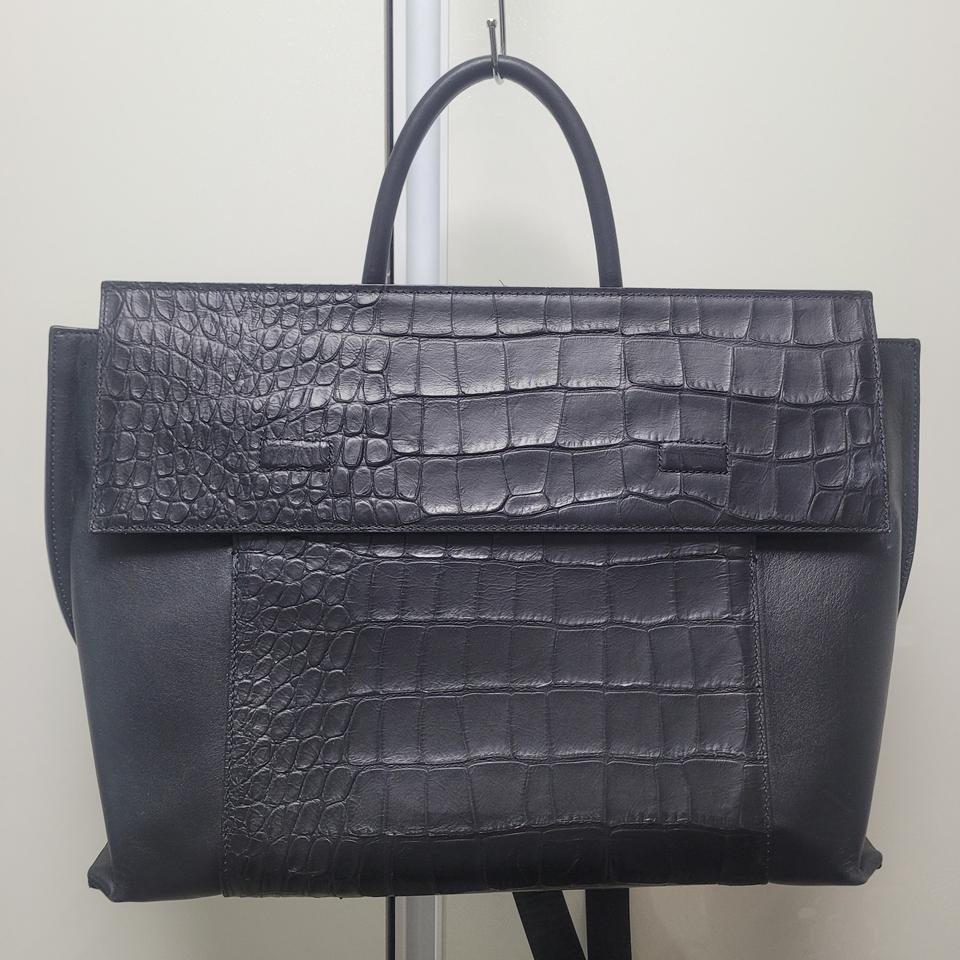 루즈앤라운지 블랙 악어 패턴 토트백