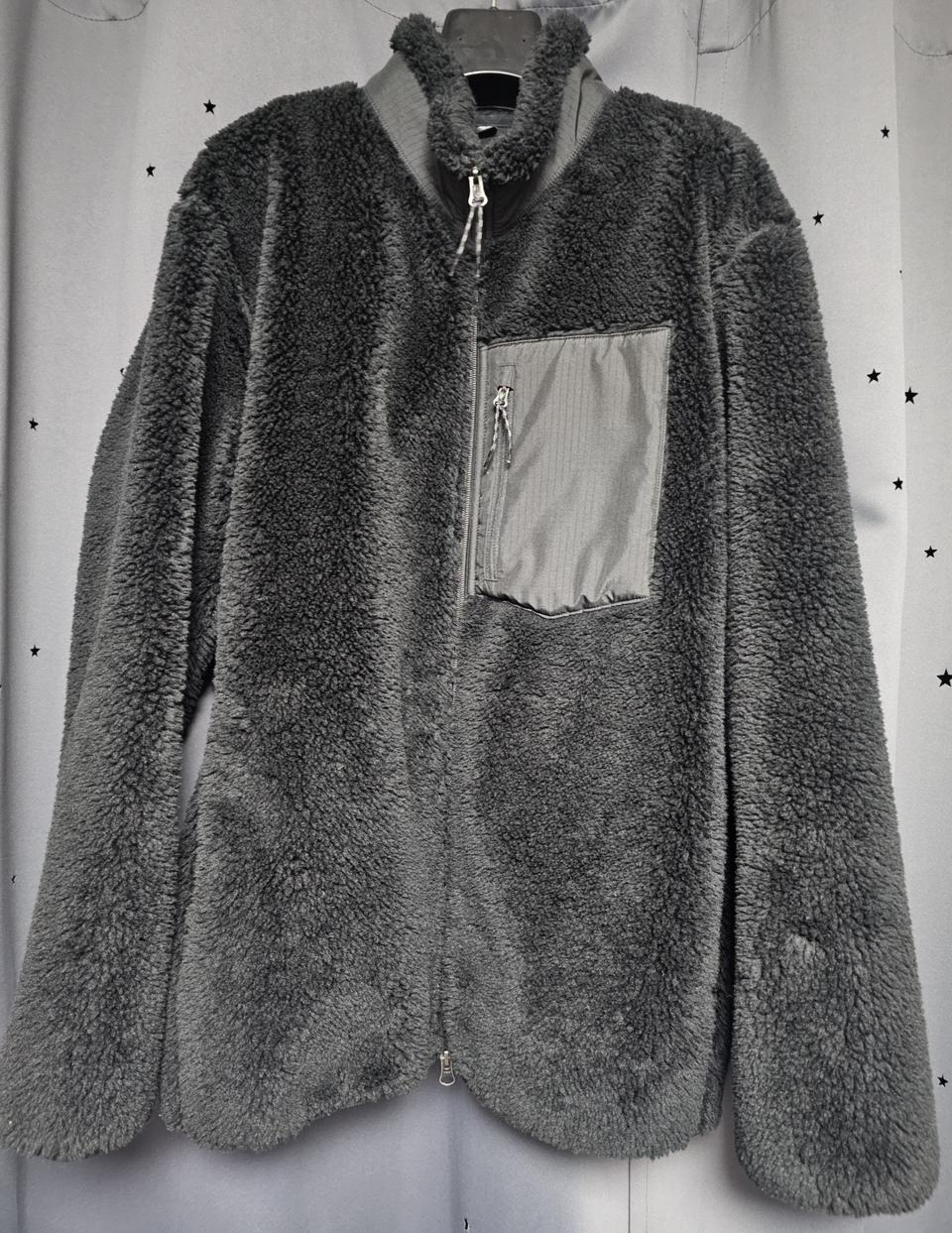 유니클로 양털 후리스 3XL 사이즈 블랙색상