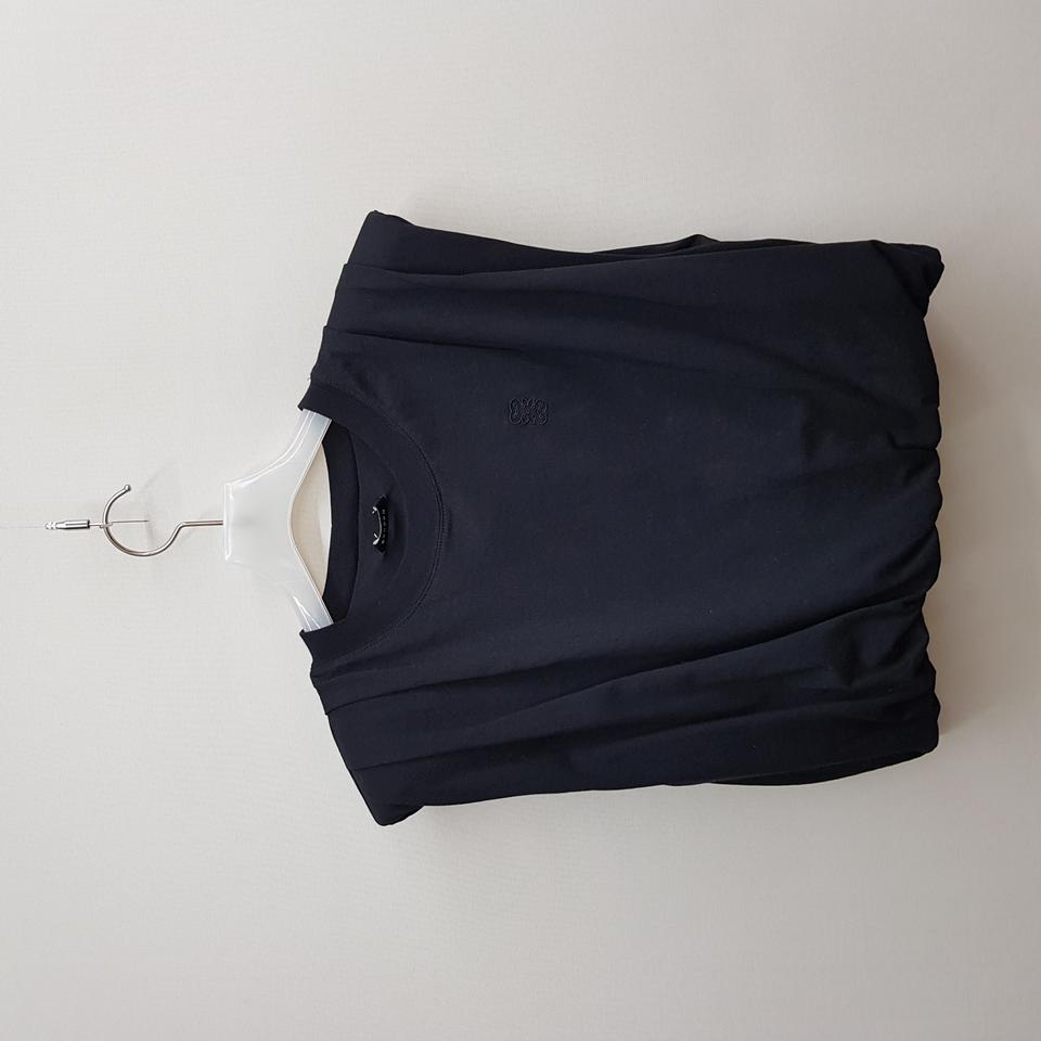 산드로 숄더패드 슬리브리스 티셔츠 M사이즈