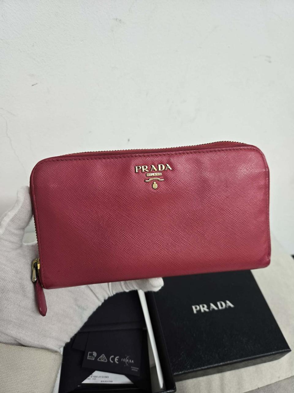 [보증서 정품] 프라다 지퍼돌이 장지갑