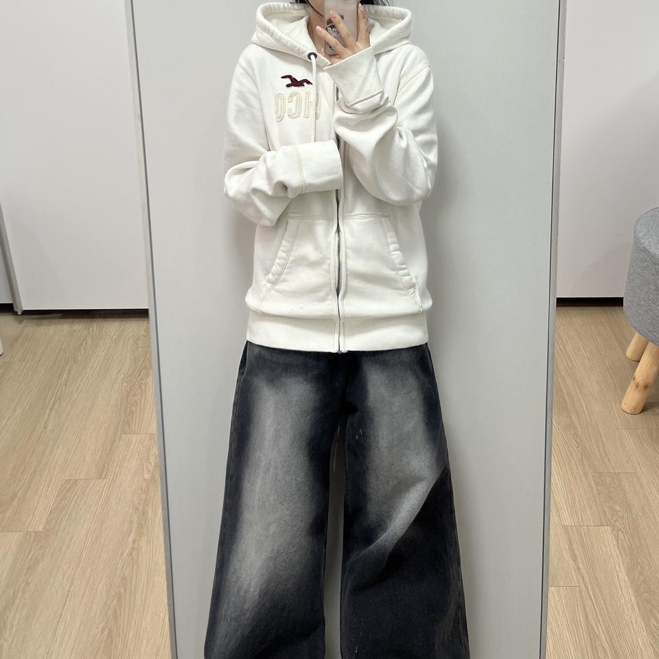 홀리스터 자수로고 아이보리 후드집업