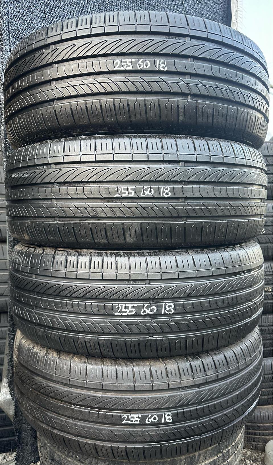 255 60 18중고타이어한대분2556018