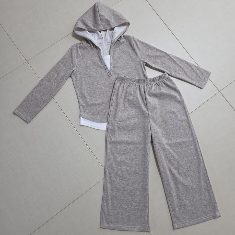 (새상품) 여아 후드 레이어드 상하복세트 130 140사이즈