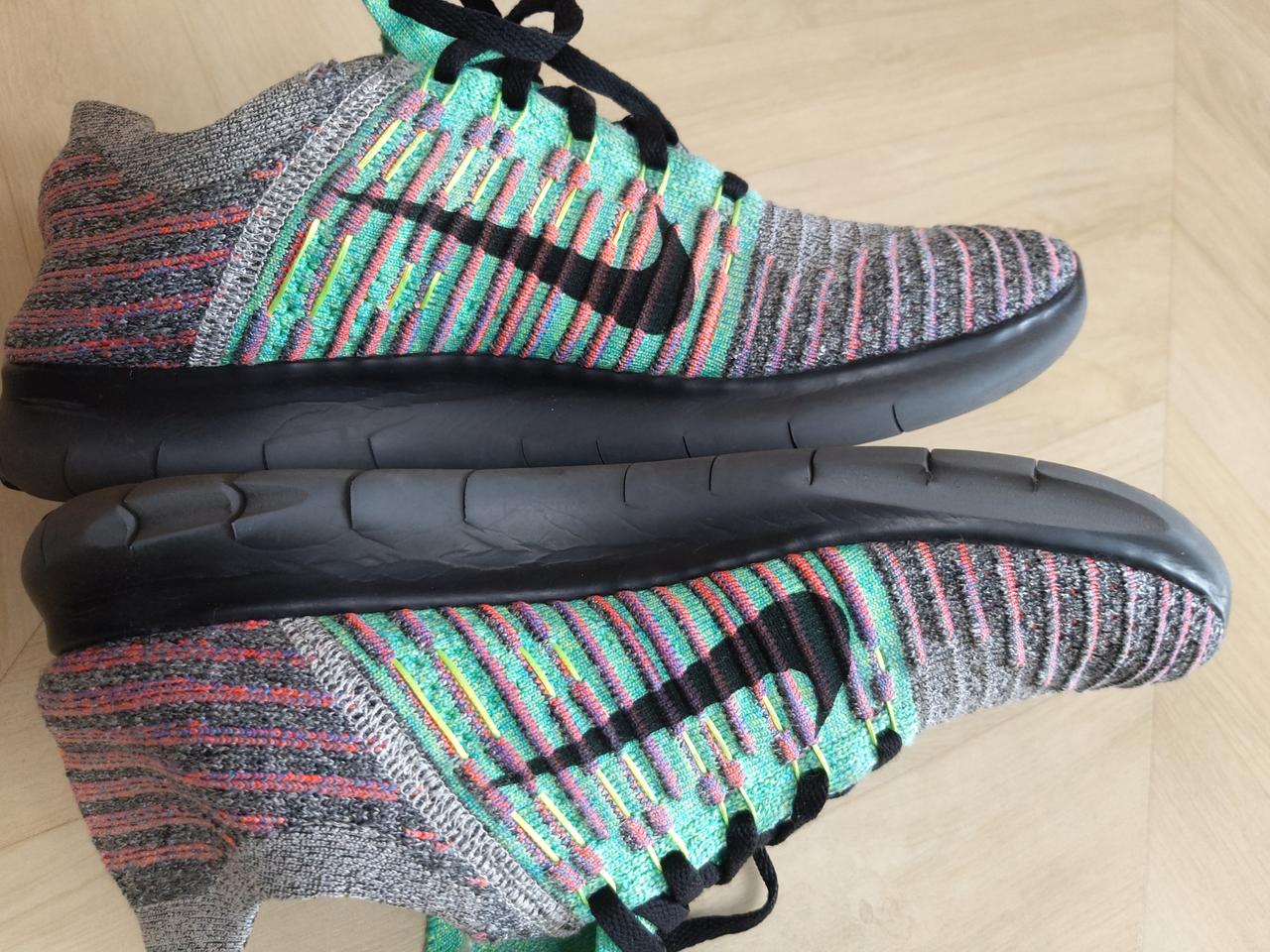 나이키 플라이니트 런닝화 260mm