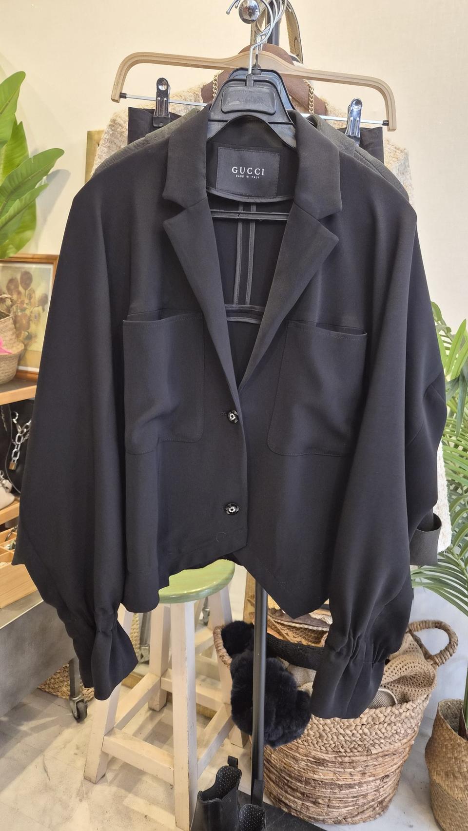 구찌 간절기자켓