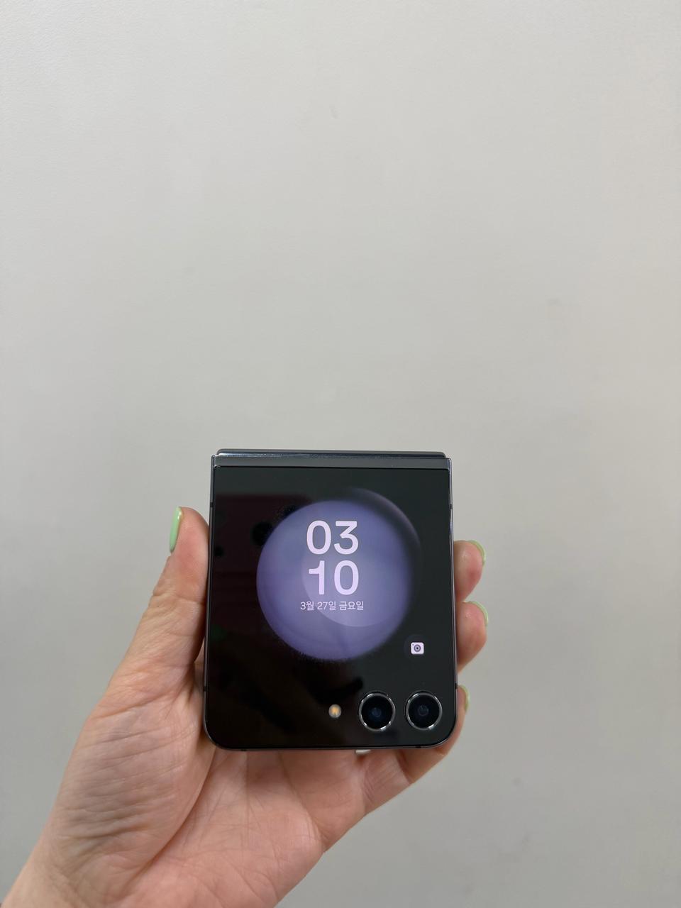 (부산중고폰) 갤럭시z플립5 블랙 256기가 공기계 판매해요