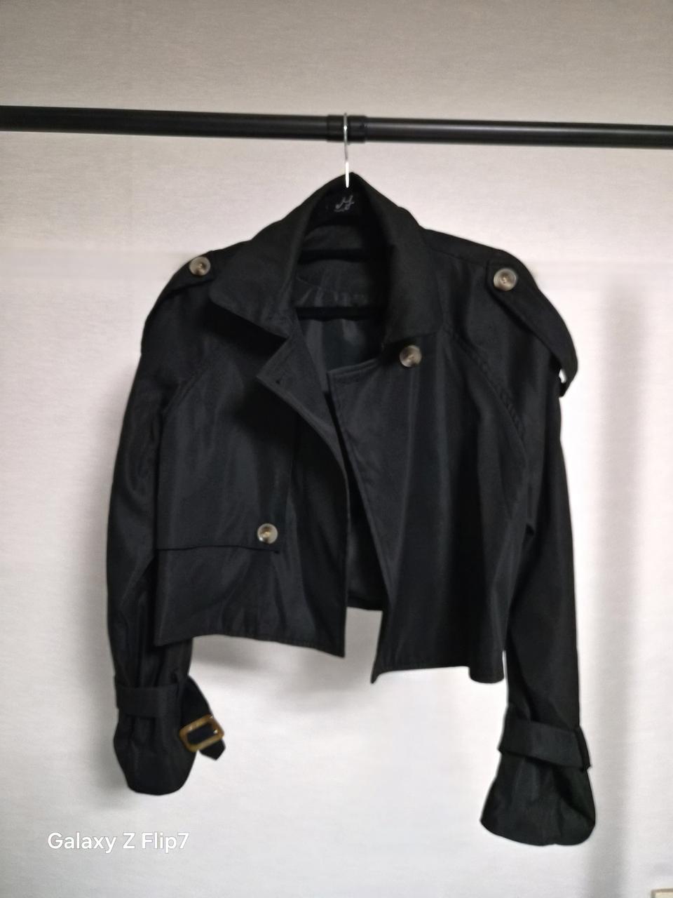 한번실착! 프리) 크롭 트렌치 코트 블랙