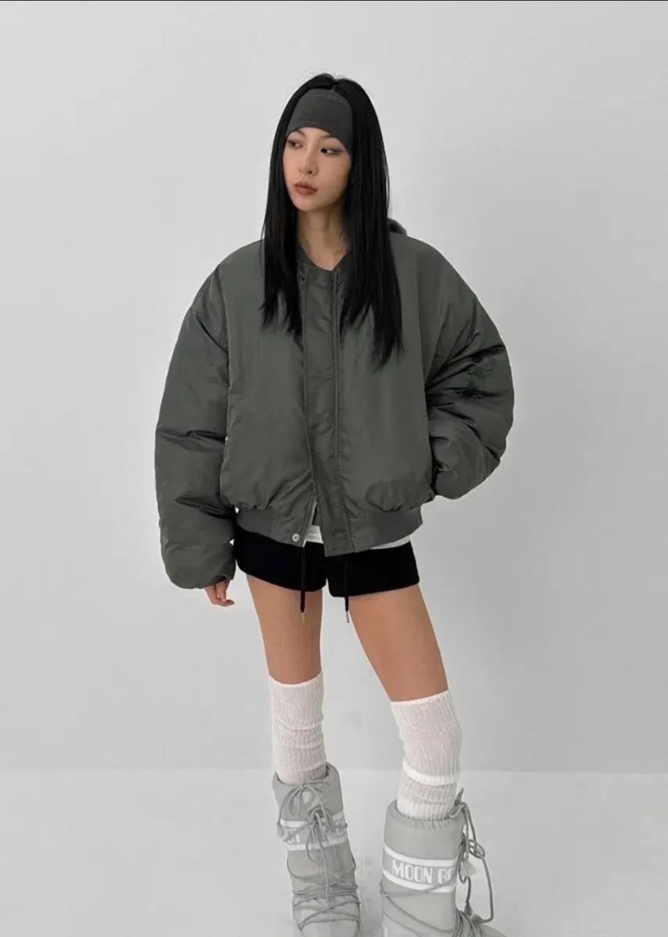 블랙업 UNISEX 드펑 웰론 투웨이 항공점퍼 유니섹스 카키 숏패딩