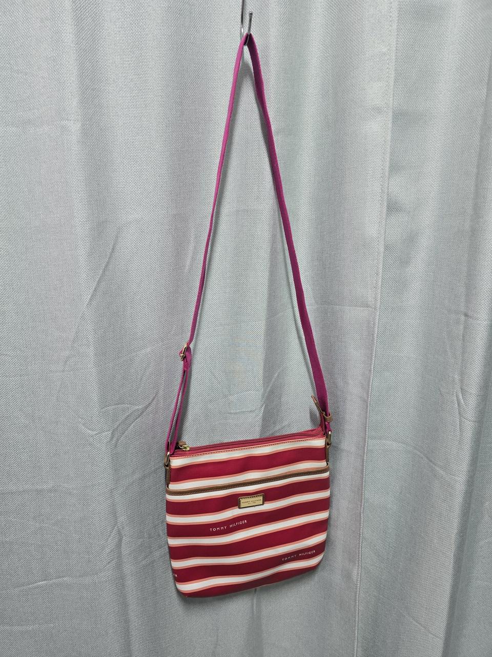 타미힐피거 크로스백