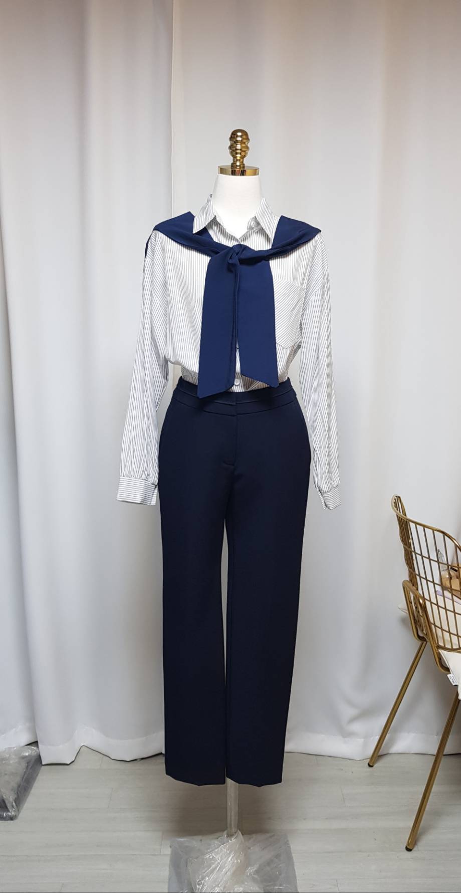 고퀄 브랜드 슬림일자 슬랙스55 새상품(27정도까지)