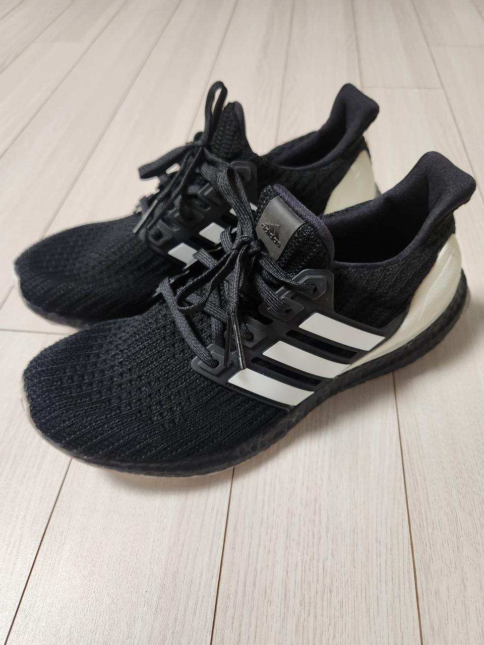 아디다스 운동화 울트라부스트 4.0 G28965 러닝화 사이즈255아