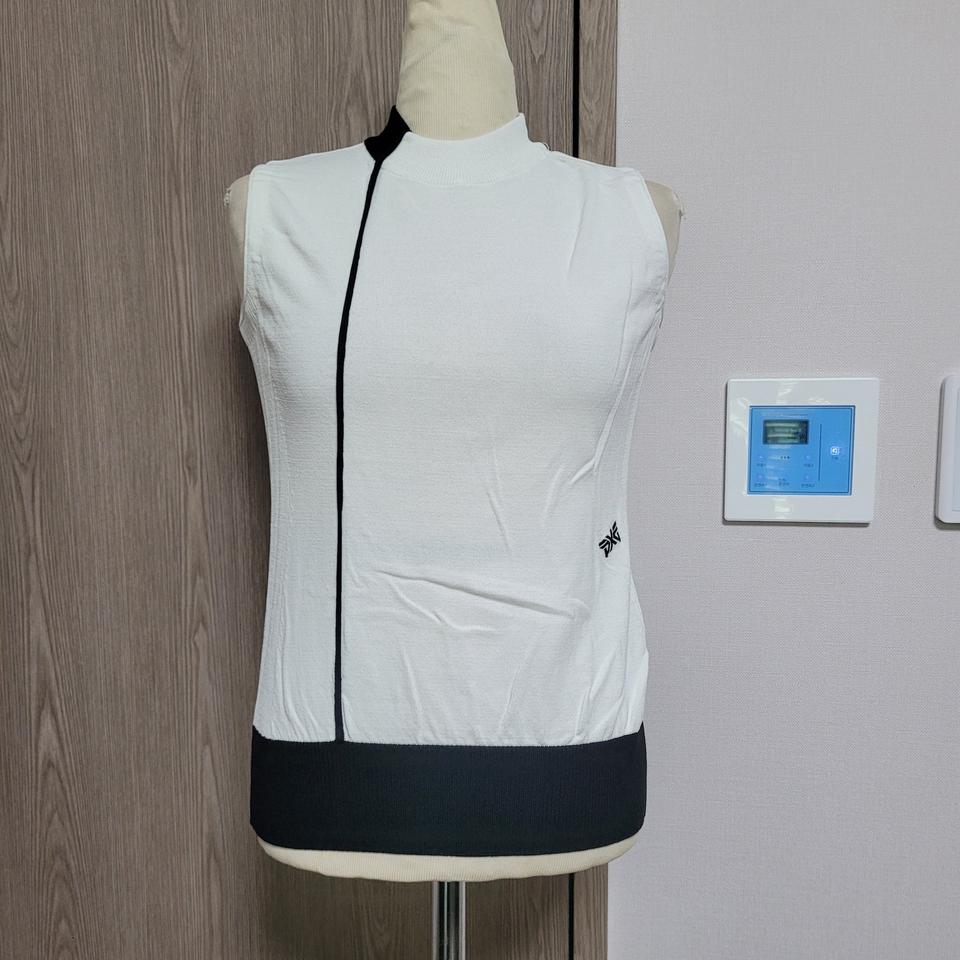 주말특가!!  PXG 피엑스지 화이트 니트 민소매  XS