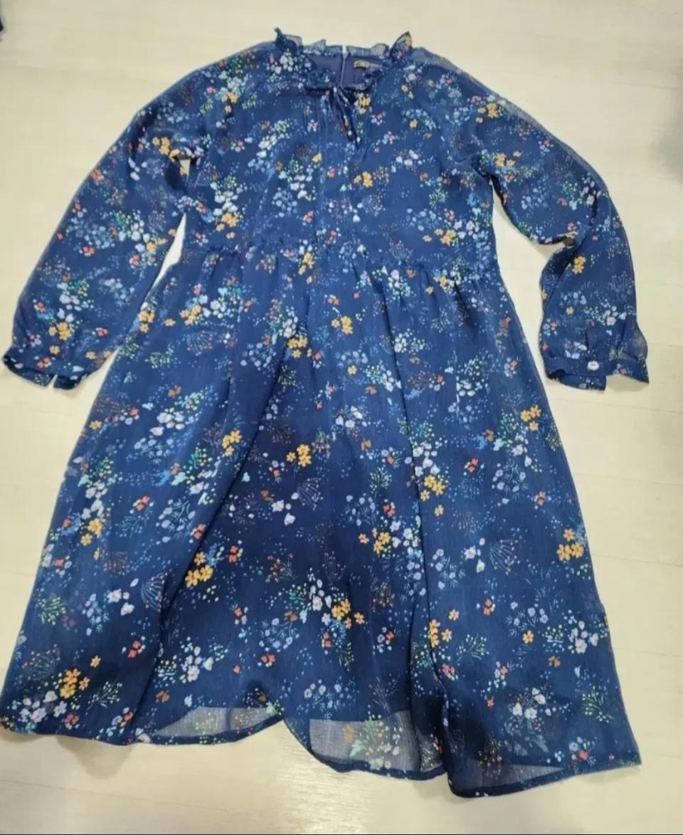 써스데이아일랜드  쉬폰 원피스 S