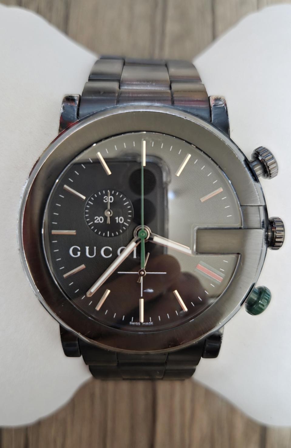 구찌 시계 G크르노 44mm (YA101331)