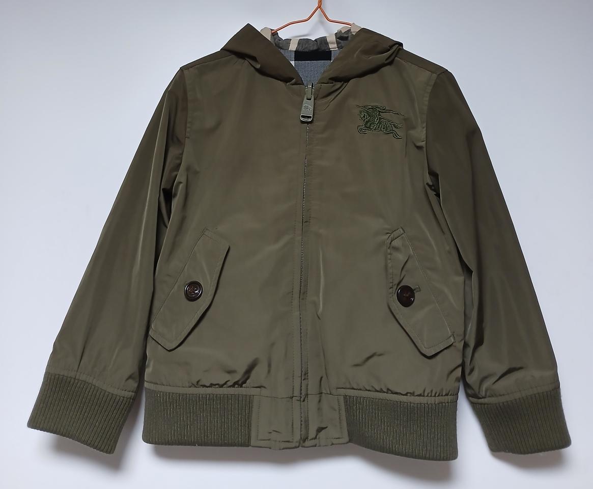 버버리 키즈 리버서블 후드 바람막이