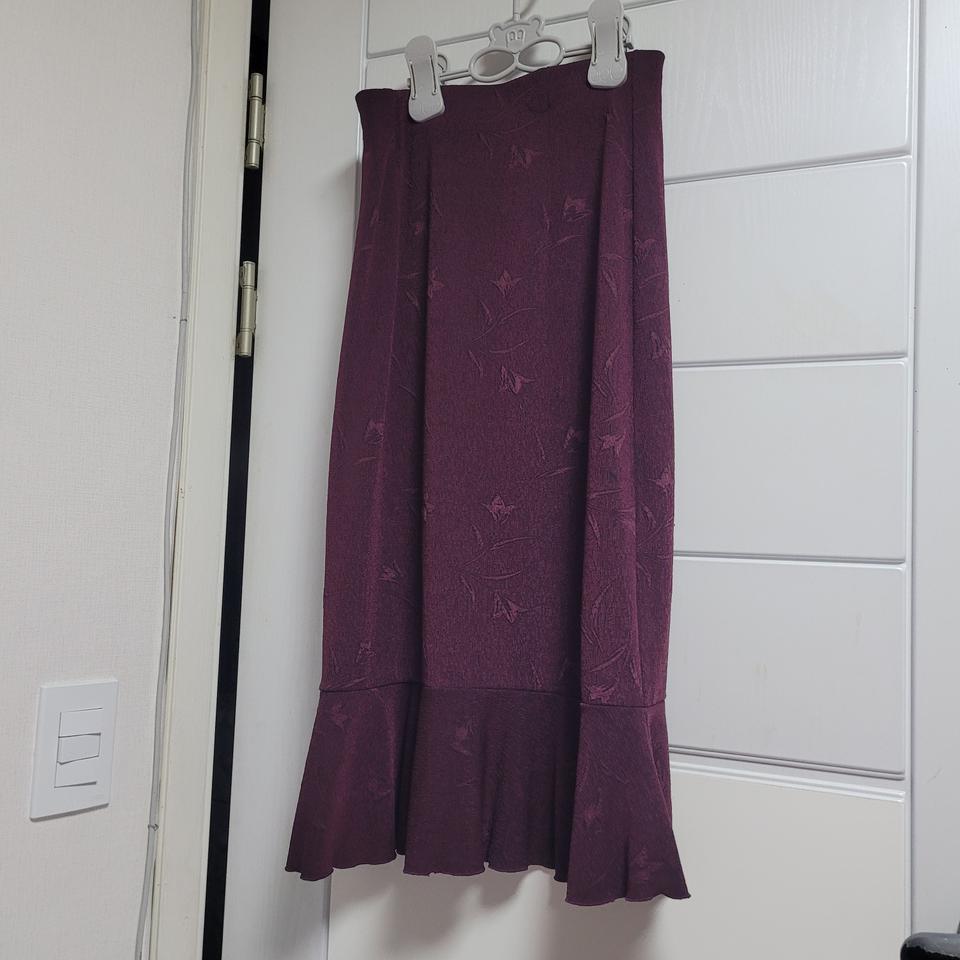 플라워 패턴 플레어 마젠타 스커트F