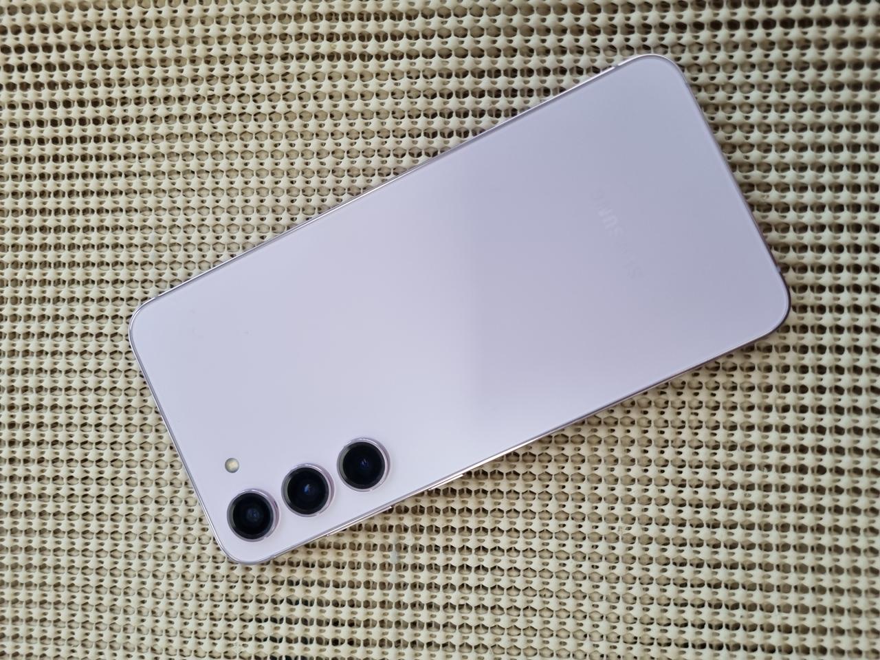 갤럭시S23플러스/깨끗하게사용함싸게팝니다 상태좋아요