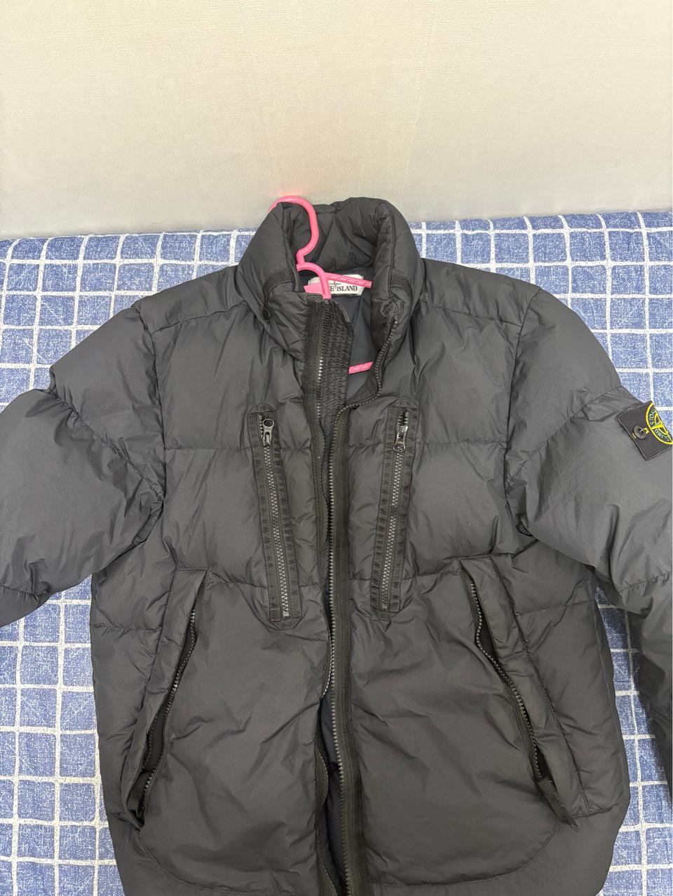 스톤아일랜드 21 크링클랩스 패딩 S