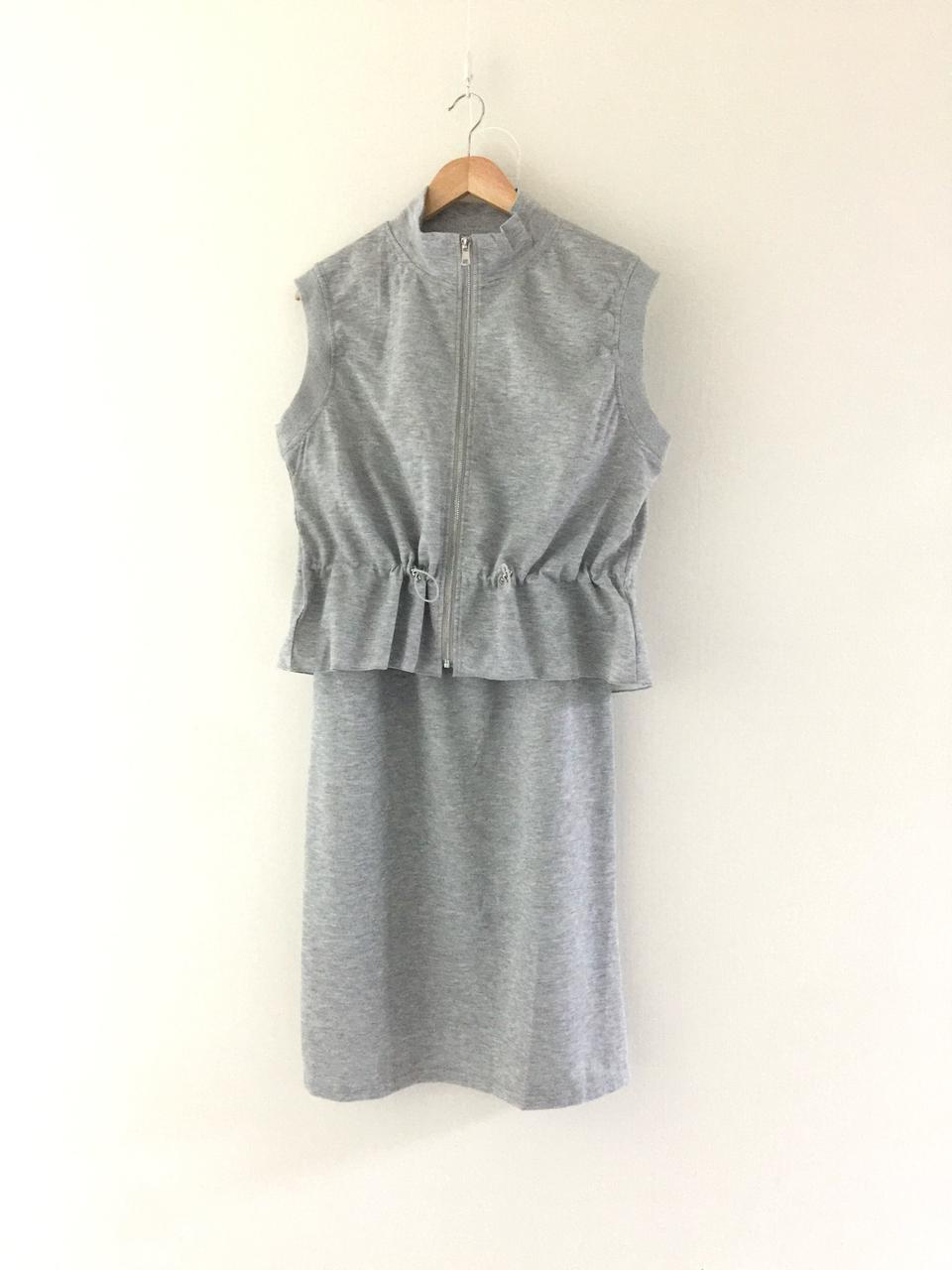 (새) 그레이 스트링 집업 조끼 & 스커트 세트