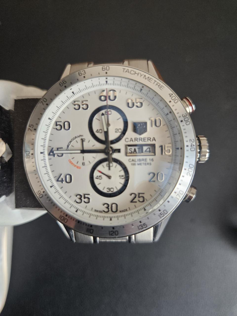 테그호이어 까레라