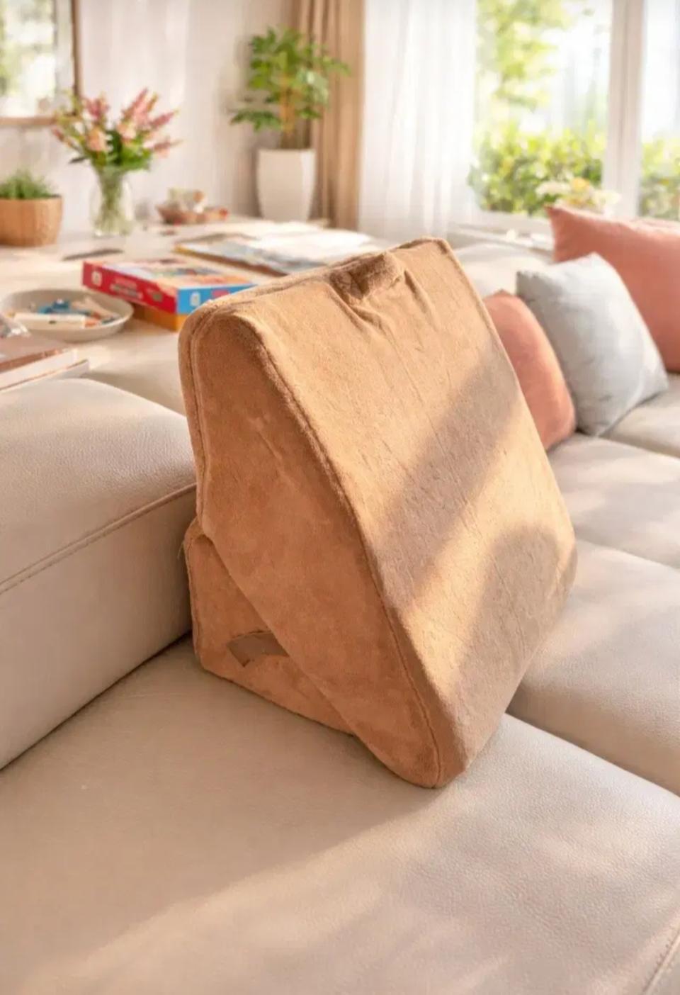 다리 붓기 빼는 쿠션 / 침대 기대 등받이 가능 (메모리폼)