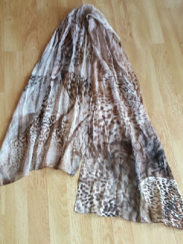 패션잡화 특가~레오파드무늬 러블리한 디자인 롱 실크머플러 롱스카프 목도리