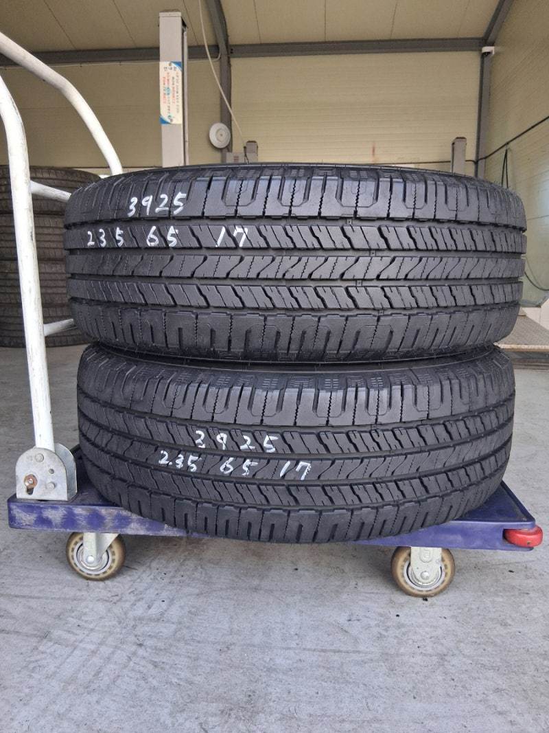 한국 25년 (95%급) 2356517 중고타이어 2개