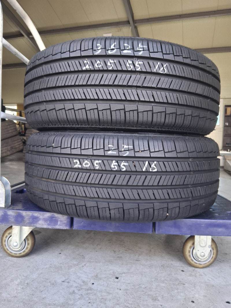 넥센 25년 (95%급) 2055516 중고타이어 2개