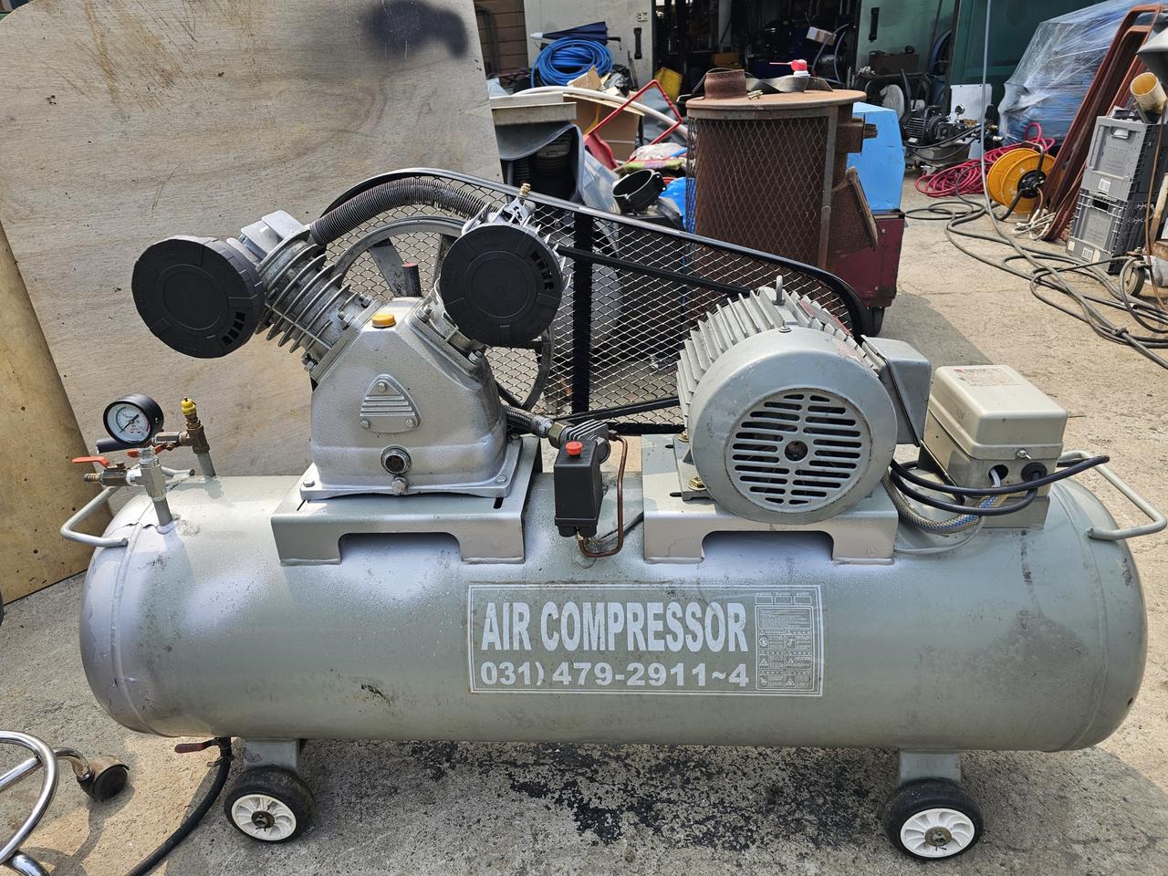 콤프레샤 5마력 160리터..엔진고압세척기 250바15리터 판매