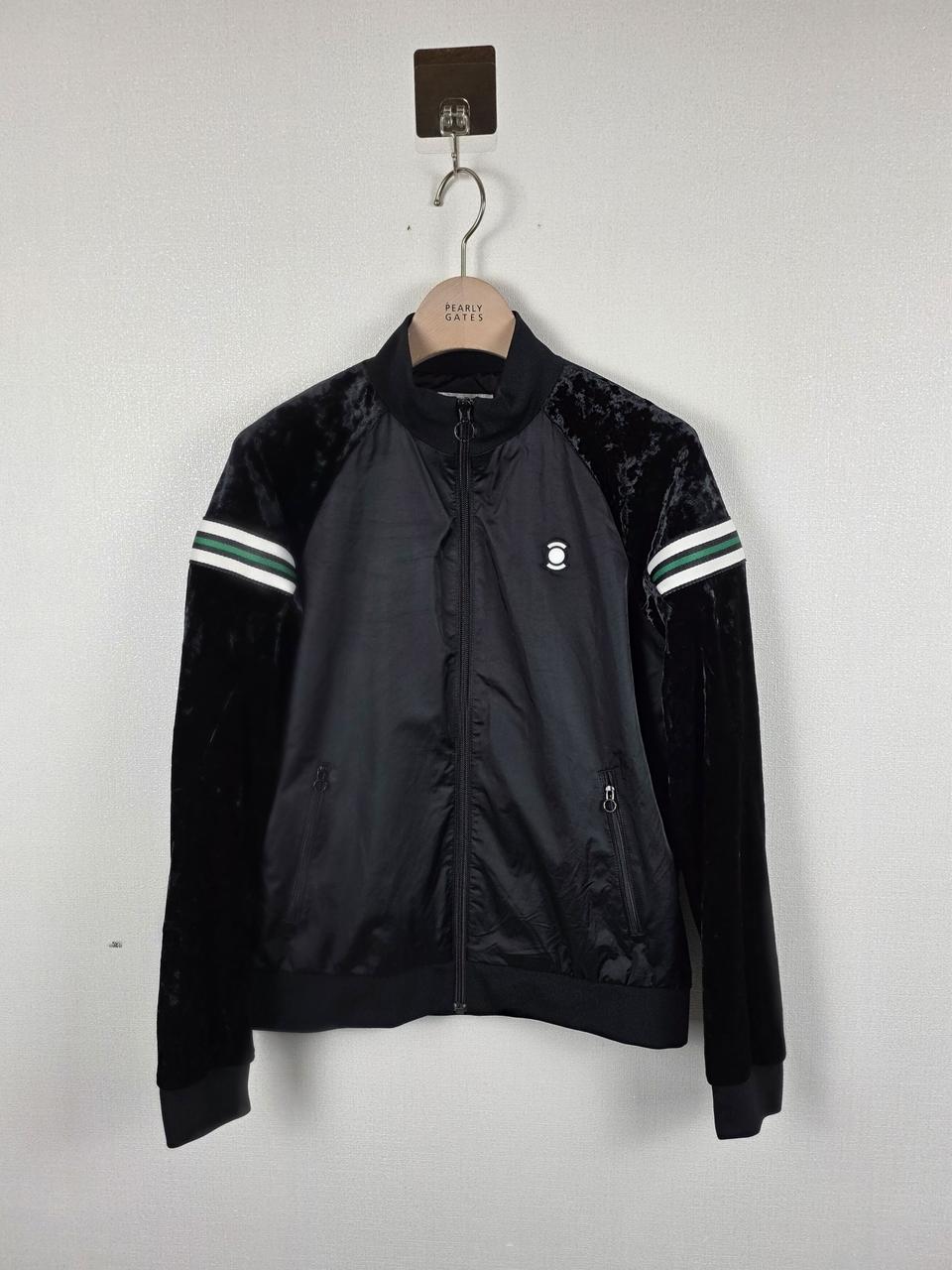 와이드앵글 여성 비즈로고 벨벳배색 트랙자켓 90