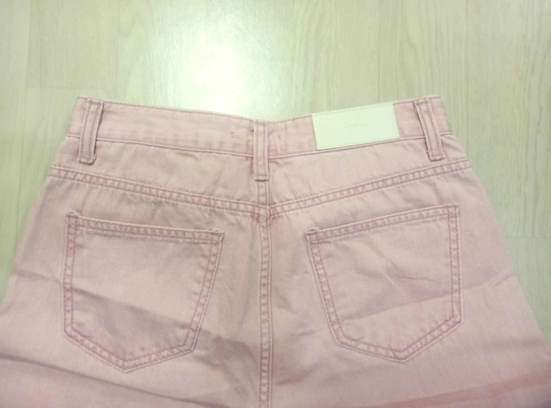 봄부터 입기 좋은 예쁜 핑크진