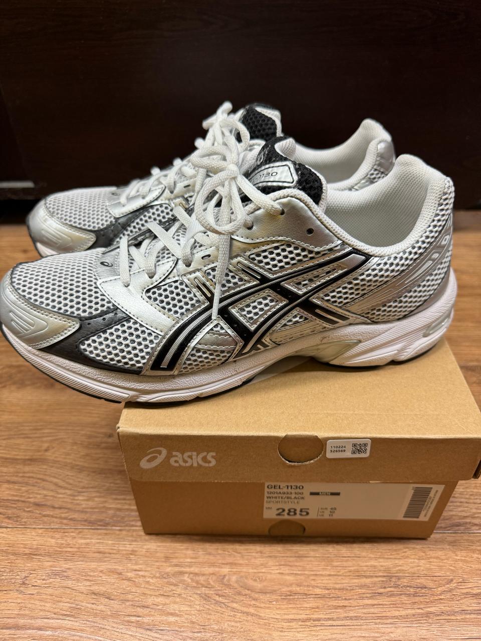 아식스 젤 1130 화이트 블랙 285