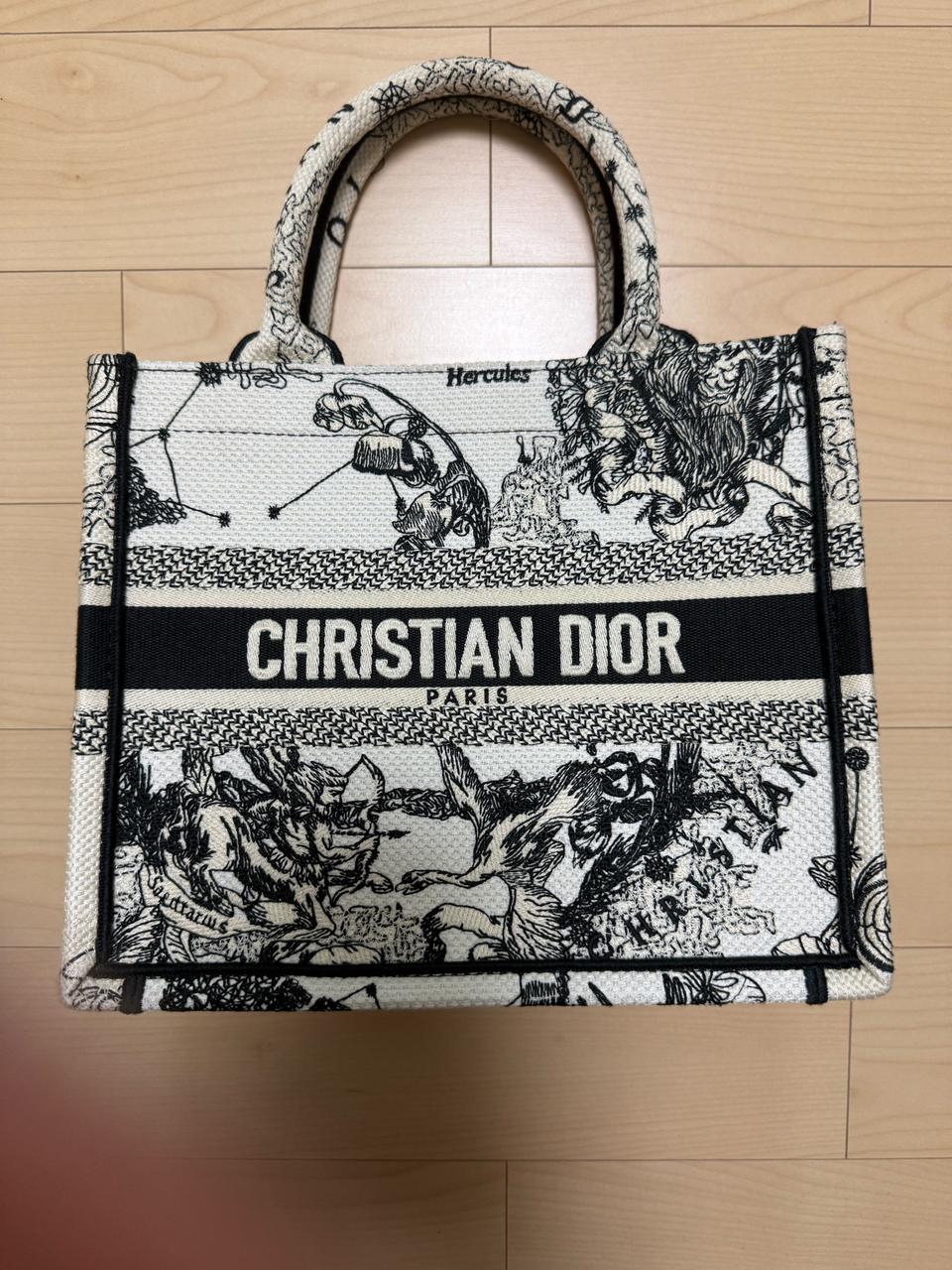 디올 북토트 조디악 헤라클레스 스몰백